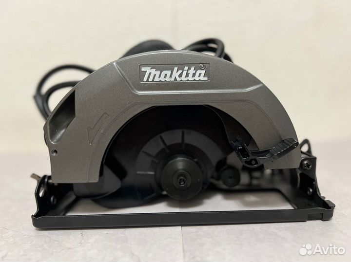 Циркулярная пила Makita HS7000