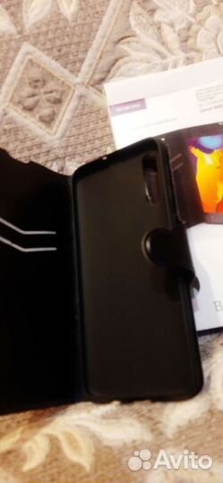 Чехол-книжка для смартфона