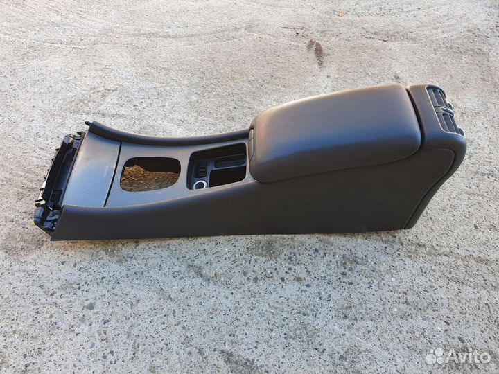 Центральная консоль подлокотник для Mercedes W203