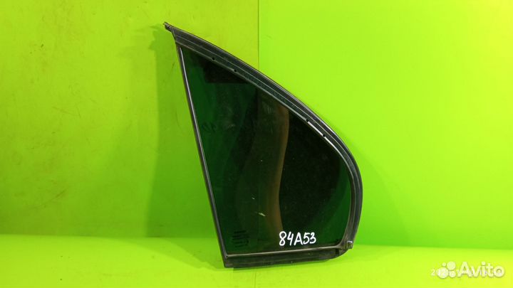 Форточка двери задней правой Nissan Primera P10