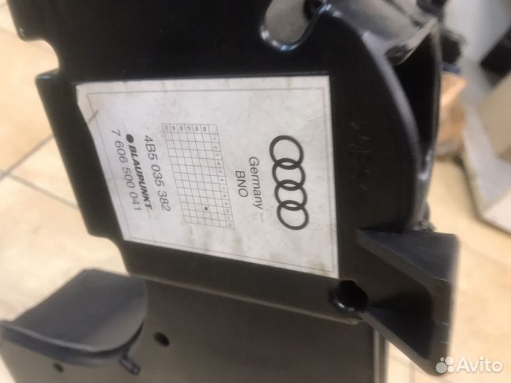 Сабвуфер ауди а6 с5 седан