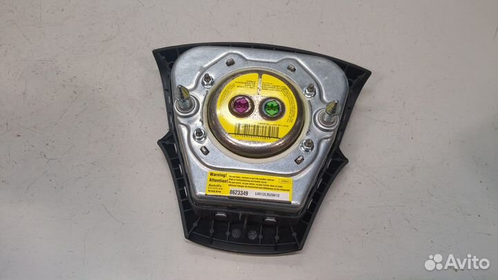 Подушка безопасности водителя Volvo C30