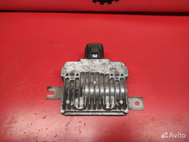 Блок управления бензонасосом Volvo S 80 2