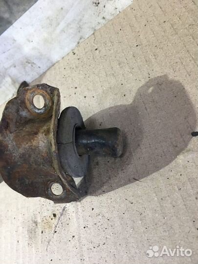 Передний стабилизатор в сборе Mercedes-Benz W202