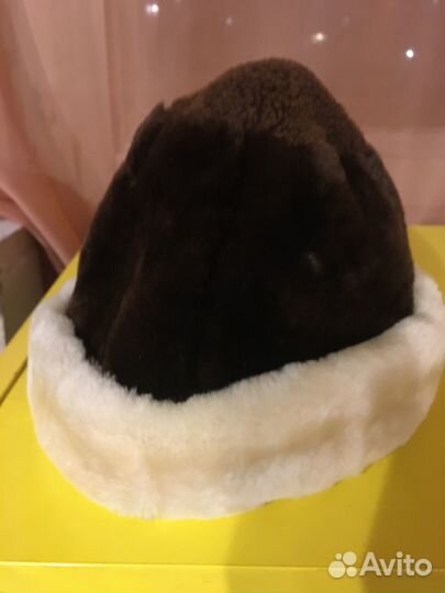 Мутоновая женская шапка новая р56-57