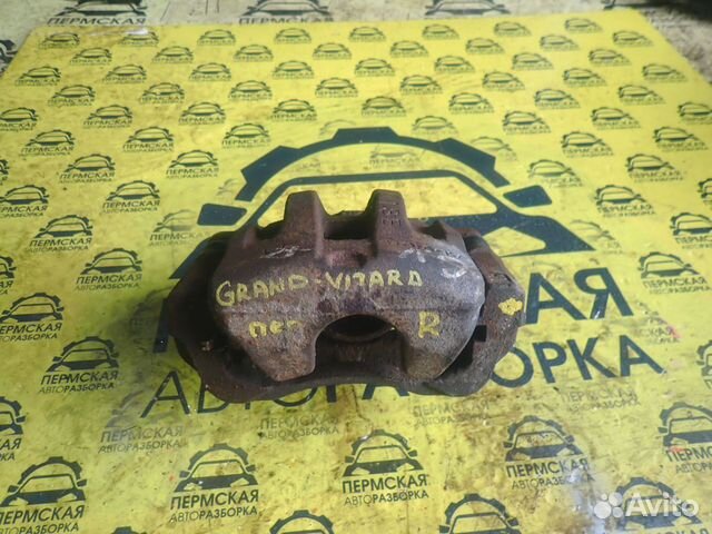 Суппорт передний правый Suzuki Grand Vitara 05-15