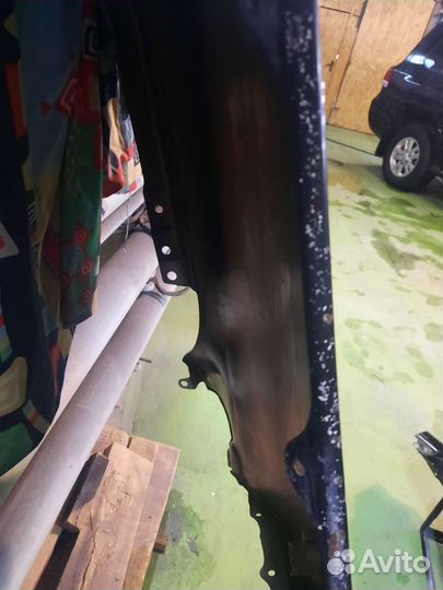 Продаётся капот и переднии крылья лк 200