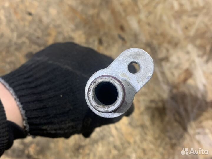 Трубка кондиционера Mercedes-Benz E-Class