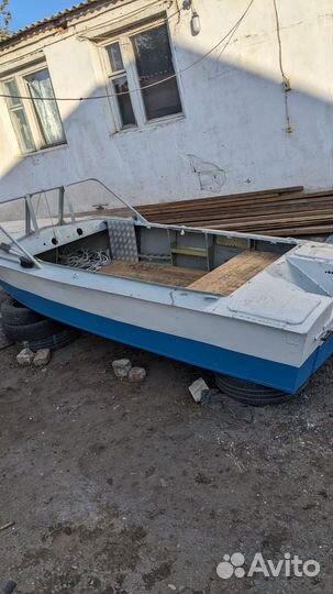 Лодка алюминиевая
