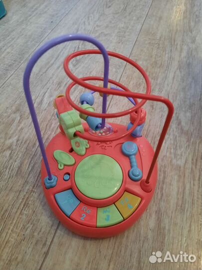 Развивающая игрушка на батарейках от 1года