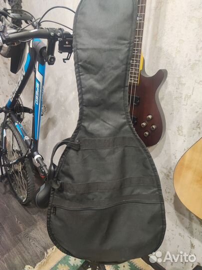 Электрогитара Yamaha Erg121