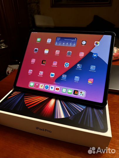 iPad pro 12.9 m1 256 гб + LTE