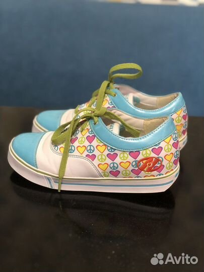 Кроссовки с роликами/ролики