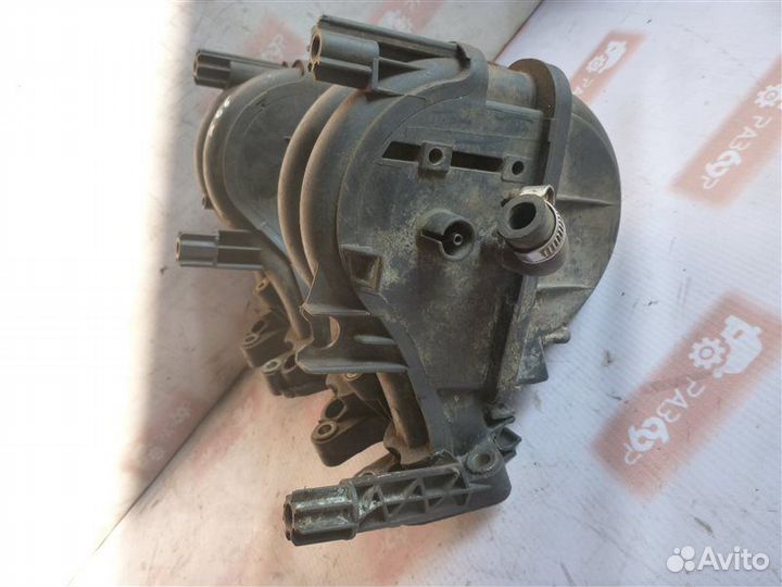 Коллектор впускной Volkswagen Polo 6N1 AEX 1997