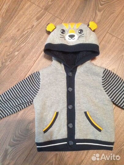 Кофта теплая Мазеркеа на 12-18 мес./обмен