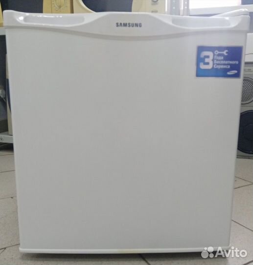 Холодильник Samsung SG06
