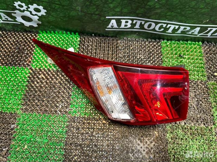 Фонарь задний правый Lexus Is 3 2013-2015