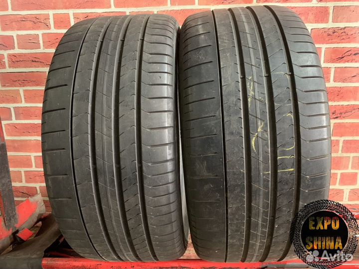 Pirelli P Zero PZ4 295/35 R22