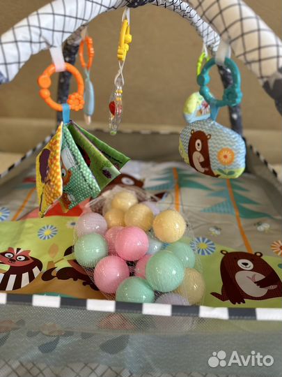 Развивающий коврик новый