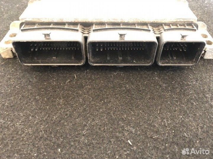 Блок управления двигателем Renault Scenic 3 1.5