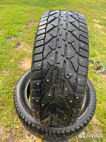 Tigar Ice 205/50 R17 93