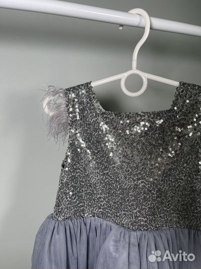 Платье нарядное для девочки