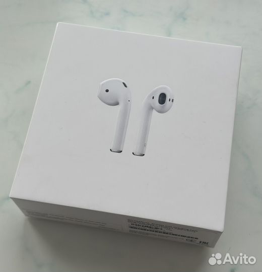 Беспроводные наушники apple airpods