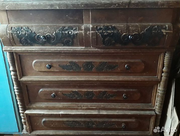 Комод старинный деревянный