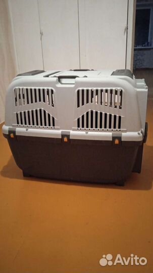 Перевозка(контейнер) для животных (920*630*700)