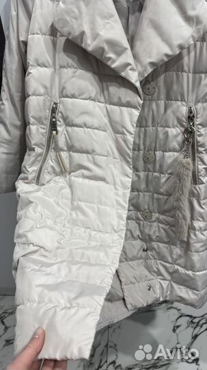 Пуховик женский демисезонный