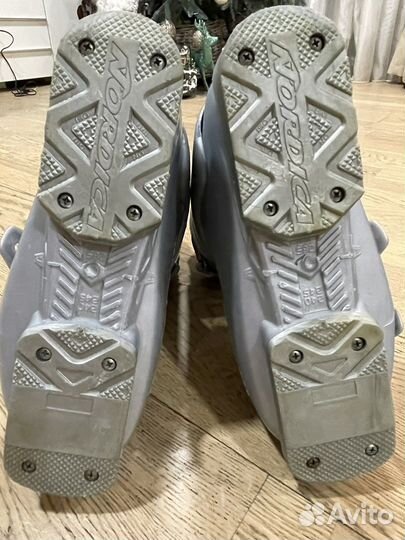 Горнолыжные ботинки nordica