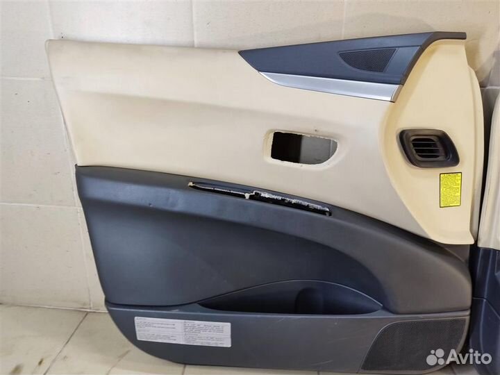 Обшивки дверей комплект Subaru Tribeca WX 2008