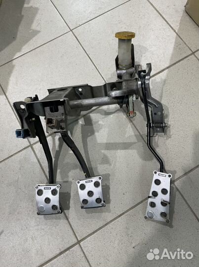 Педальный узел Subaru Impreza GC8 STI левый руль