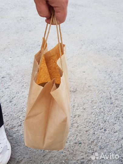 Упаковка под кошачий наполнитель с ручками