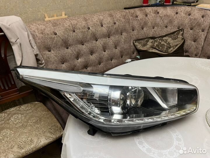 Правая фара на kia ceed 2