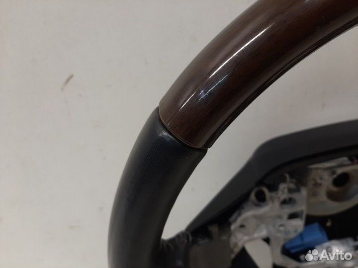 Руль Toyota Land Cruiser 200 2016