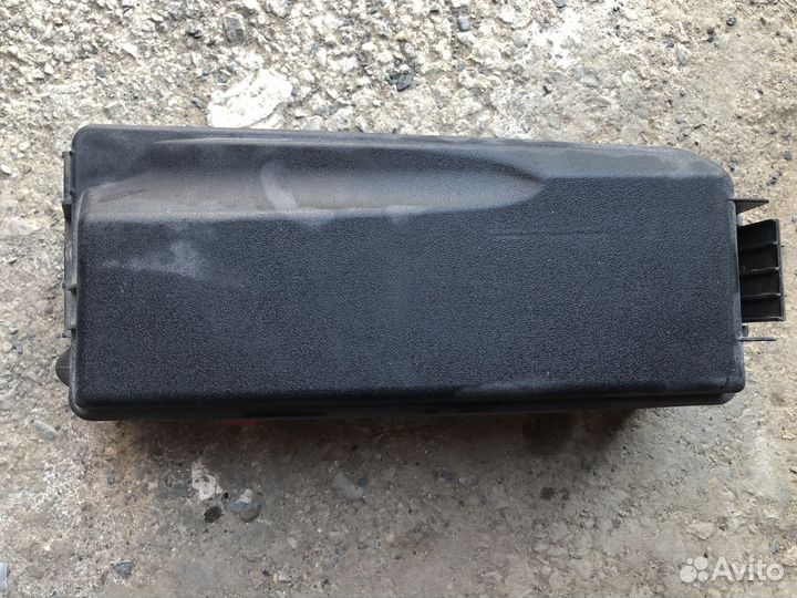 Блок предохранителей Опель Вектра С