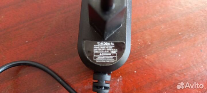 Зарядное устройство для телефона texet