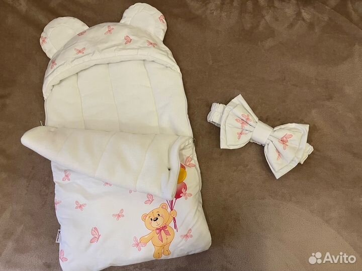 Конверт на выписку весенний