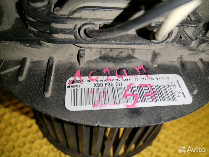Мотор печки Renault Logan