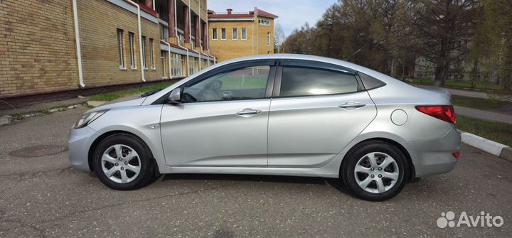 Hyundai Solaris 1.4 AT, 2013, 185 500 км