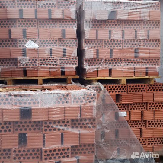 Кирпич красный