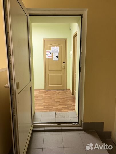 Дверь пвх бу