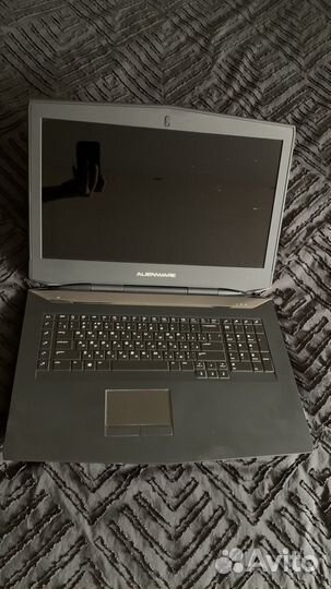 Alienware a18