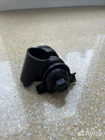 Замок крепления седла для велосипеда