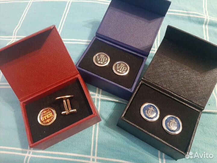 Запонки в подарочных коробках