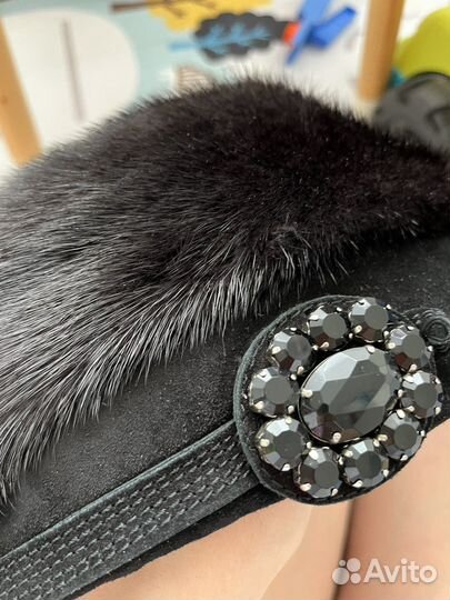 Берет женский зимний