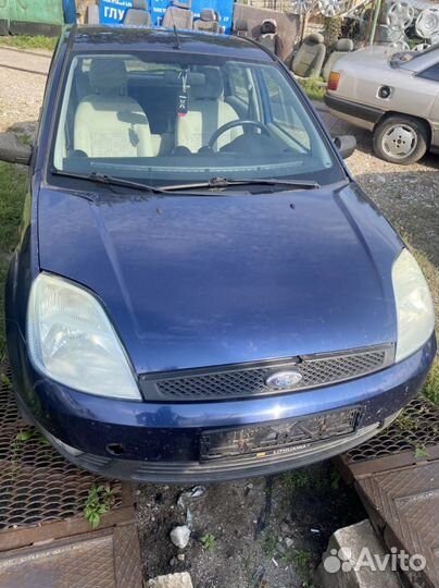 Ford fiesta мотор 1,2 мт по запчастям