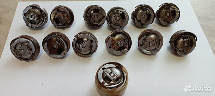 Челноки для швейных машинок