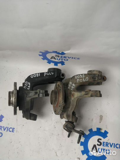 Volkswagen Polo 10- Цапфа левая передняя 0091